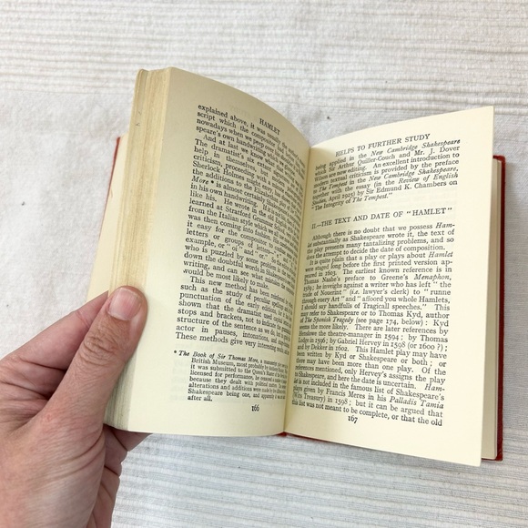 Hamlet Nelson’s School Shakespeare Antique Hardcover Playbook - Picture 11 of 16